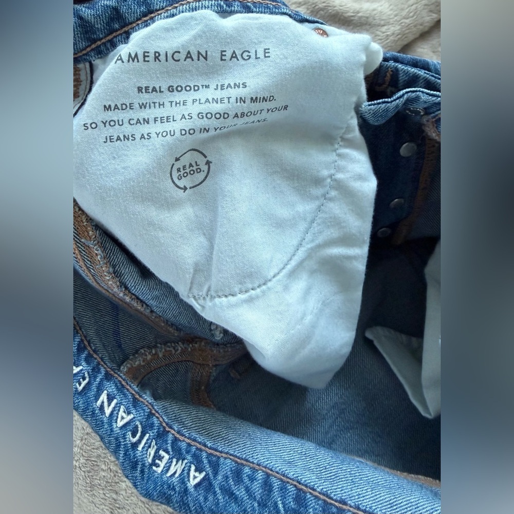 American Eagle Foldover High Waist Straight Leg Jeans, Distressed Blue, 8 Short - Picture 10 of 15